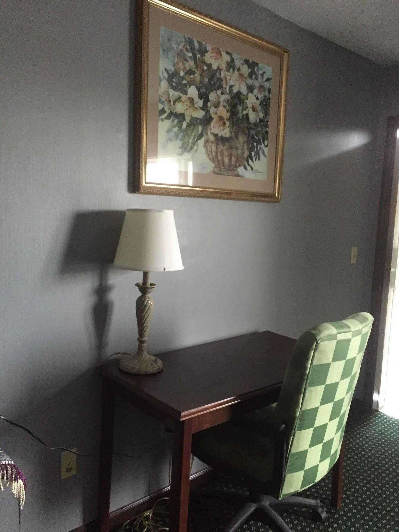 Hamilton Inn 斯特布里奇 外观 照片